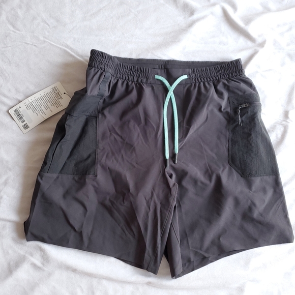 lululemon athletica Other - Lululemon Water Repellent Hiking Cargo Short 8" - Graphite Grey